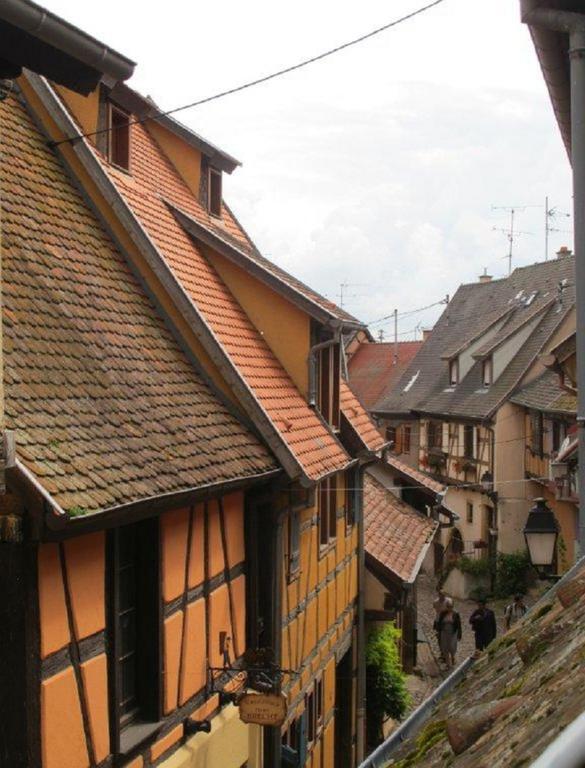 Gite Au Coeur D'Eguisheim Esterno foto